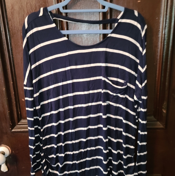 fig and blu Tops - Womans Fig and Blu Medium blouse...SUPER CUTE